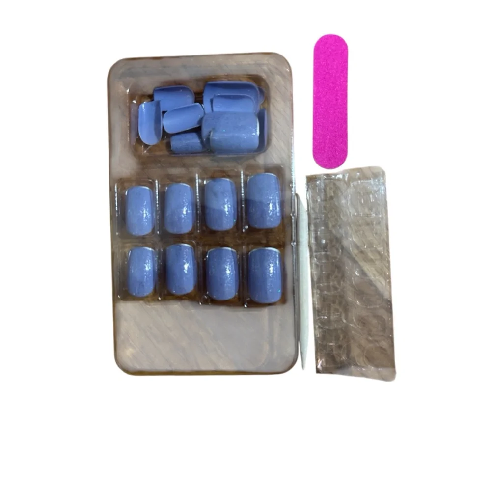 Reusable Press On Nails – Short Square Glitter - Blue and Silver - Picture 6 of 7